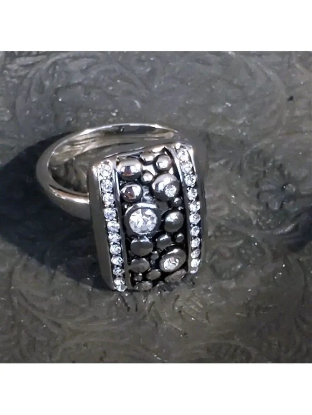 Silver Plated Austrian Crystal Bauble Design Geometric Cocktail Ring Size 8